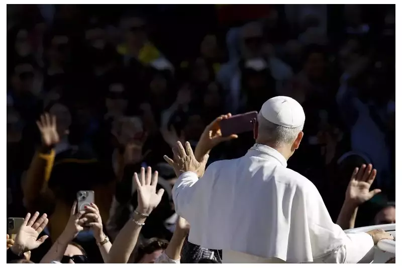 Papa Francisco Faz Sólido Apelo pela Paz em Dia de Todos os Santos e Cita Dor das Guerras