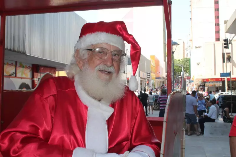 Papai Noel de Uberaba: Aos 96 anos, morre o símbolo natalino que encantou gerações no Triângulo Mineiro