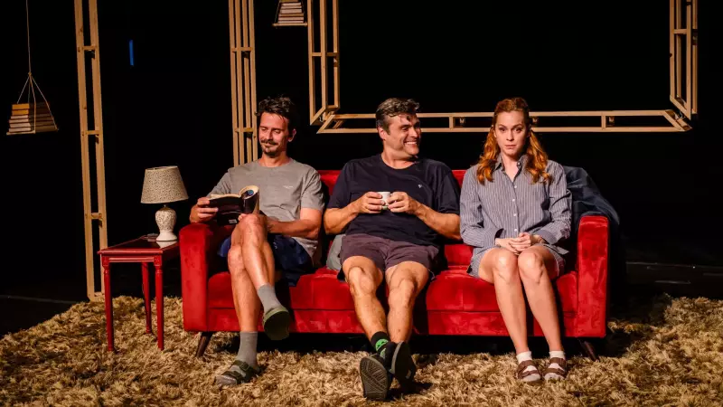 Peça 'Uma Semana, Nada Mais' com Sophia Abrahão vem a São José