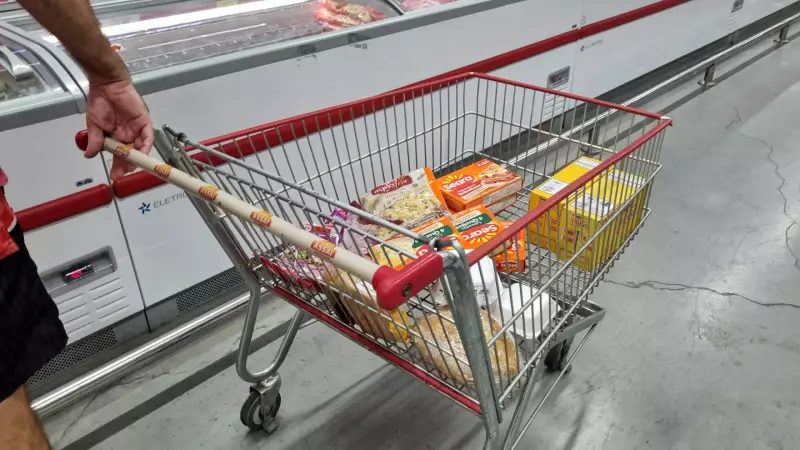 Percepção de alta nos preços de alimentos cai para 58% em novembro