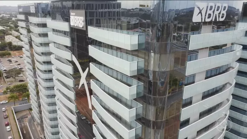 PF analisa documentos da Operação Compliance Zero no Banco Master