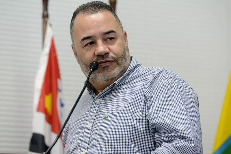 PF prende vice-prefeito em operação contra fraudes em licitações