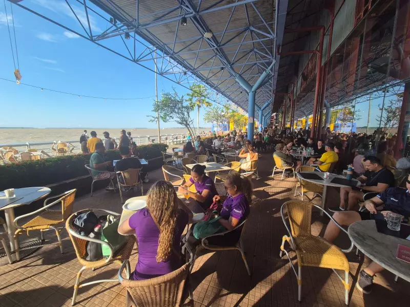 Preços da comida na COP30 geram polêmica nas redes e realidade fora do evento