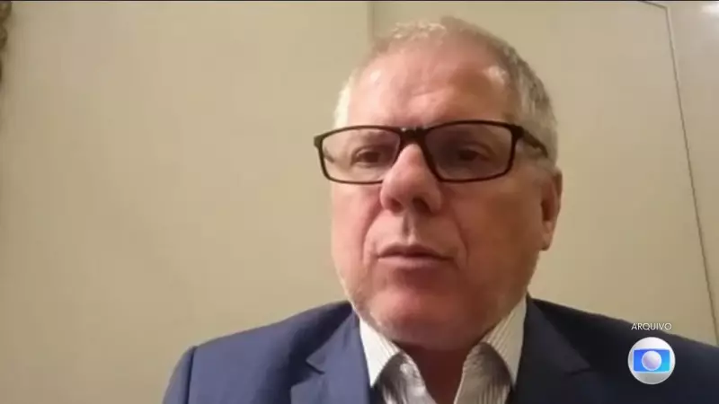 Presidente do INSS pede afastamento de diretora ligada a ex-chefe preso