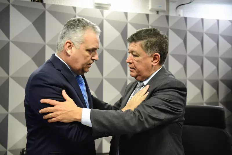 Presidente e relator da CPMI do INSS recusam escolta policial após ameaças