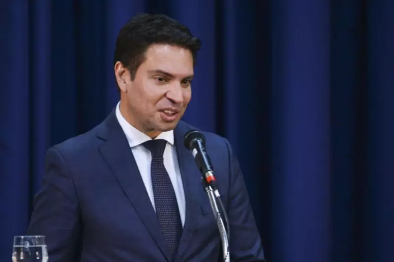 Ramagem foge para EUA com segredos de Estado após condenação por golpe