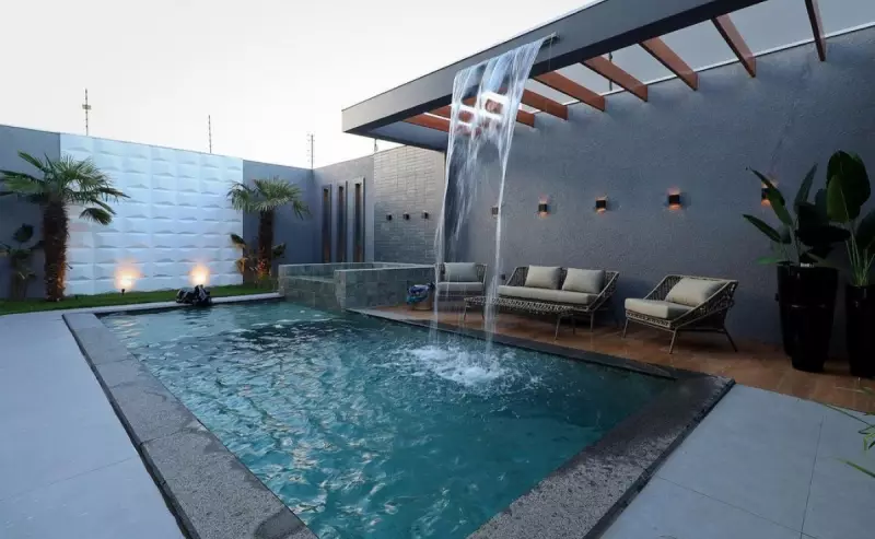 Revestimento de piscina: como escolher entre beleza e segurança