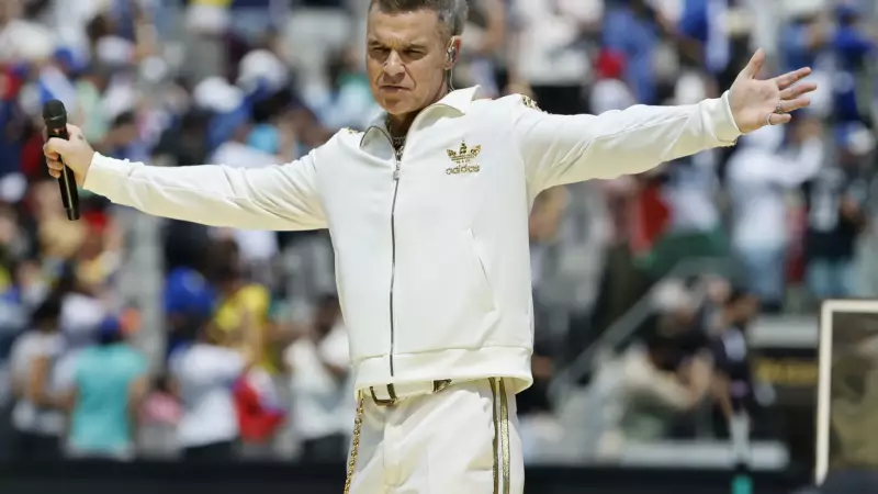 Robbie Williams, 51, revela problema de visão por remédio para emagrecer