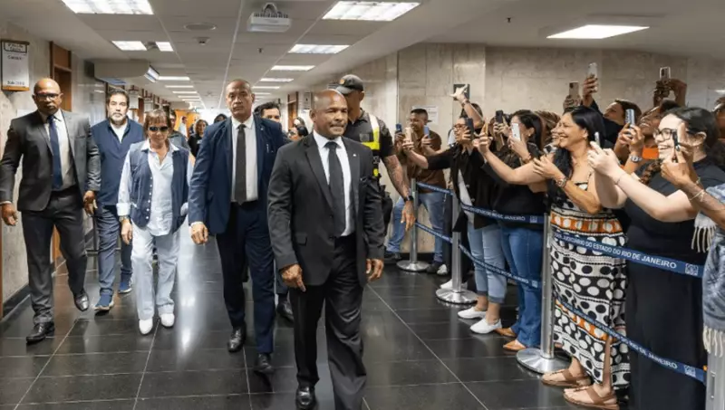 Roberto Carlos depõe como testemunha em ação judicial sigilosa