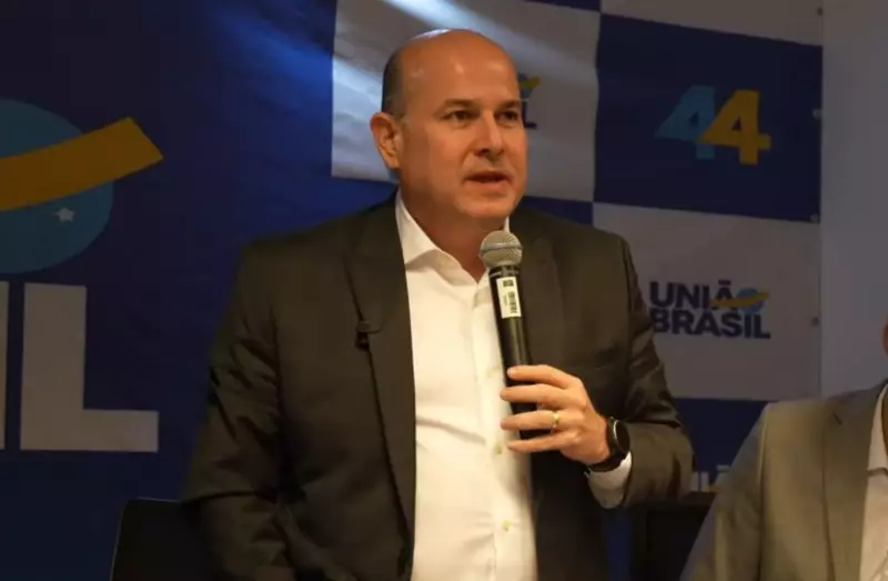 Roberto Cláudio se filia ao União Brasil: nova força política se forma no Ceará com ex-prefeito e oposicionistas