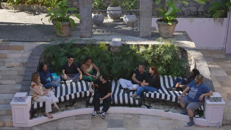 Saúde sexual do brasileiro: internet redefine intimidade em 20 anos