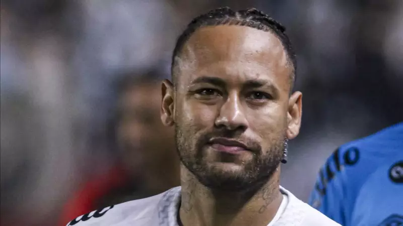 Santos vence Sport com show de Neymar e sai do Z4 do Brasileirão