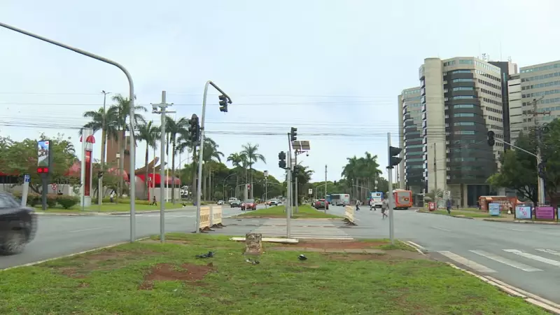 Semáforos na W3 Norte em Brasília ficam 6 horas sem funcionar