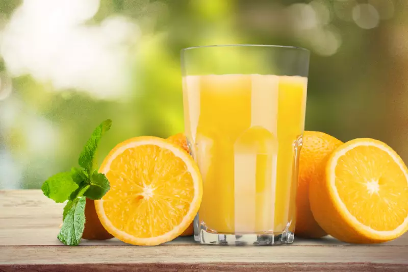 Suco de laranja diário altera quase 4 mil genes e beneficia saúde cardiovascular