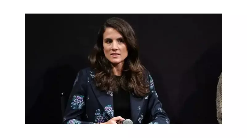 Tatiana Schlossberg, neta de JFK, revela câncer agressivo com menos de 1 ano de vida