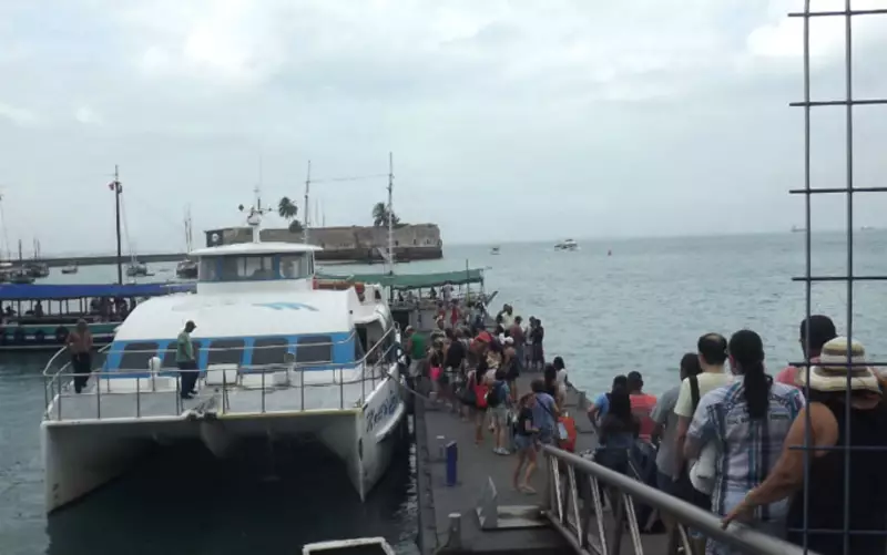 Travessia Salvador-Morro de São Paulo retoma rota direta após chuvas