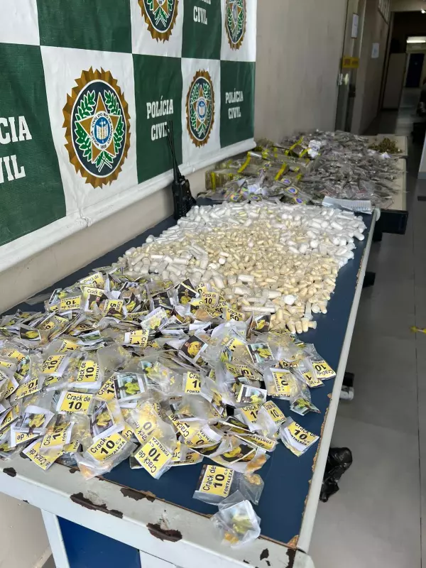 Três presos por tráfico em Angra dos Reis: mais de 3 mil drogas apreendidas