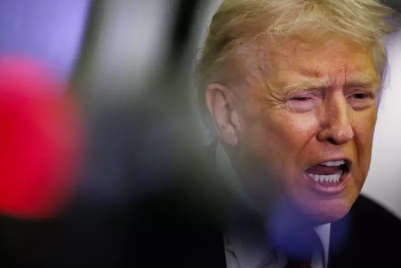 Trump ameaça controladores aéreos e paralisa 1,6 mil voos nos EUA