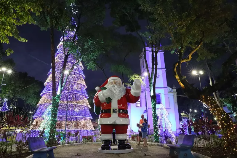Vila de Natal inaugura no Parque Moscoso com atrações gratuitas em Vitória