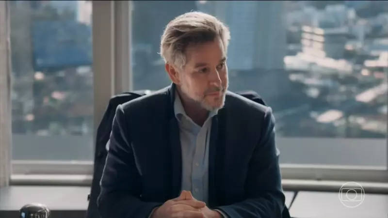 Vilão de 'Três Graças' ironiza 'cidadão de bem' e gera polêmica política