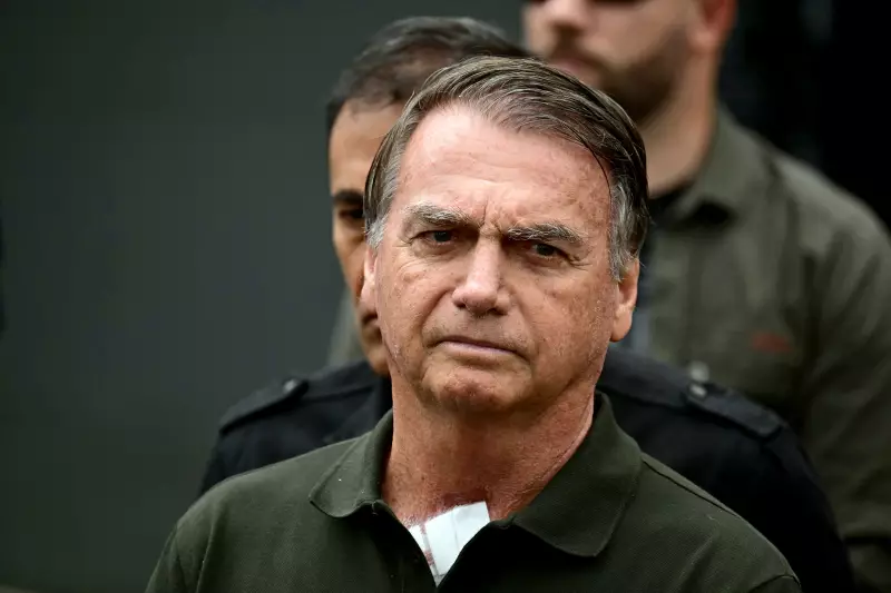 Violação grave da tornozeleira de Bolsonaro: entenda o caso