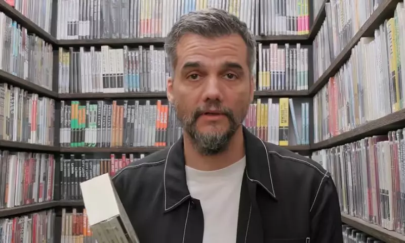 Wagner Moura revela seus 7 filmes favoritos no Criterion Closet