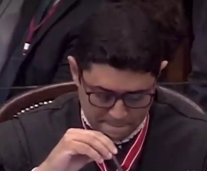 Wagner Rosário chora ao citar Bolsonaro em posse no TCE-SP