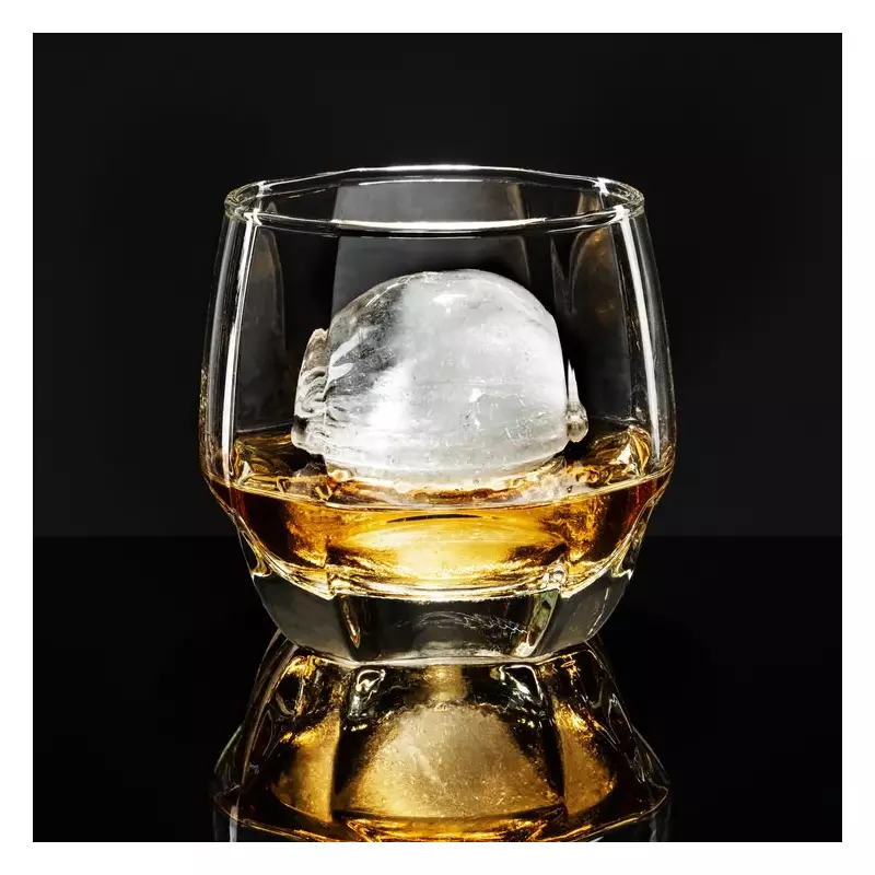 Whisky Adulterado com Metanol: Apreensão em MT Alerta para Risco à Saúde Pública