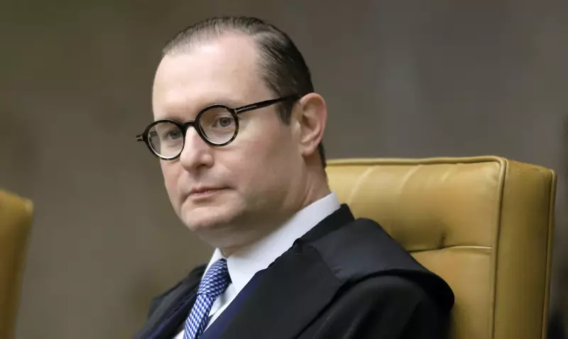 Zanin libera julgamento de deputados do PL acusados de corrupção