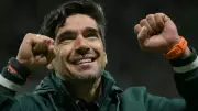 Abel Ferreira adia anúncio sobre futuro no Palmeiras: decisão só após final da Libertadores