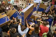 Como a Black Friday altera seu cérebro: ciência explica 3 gatilhos