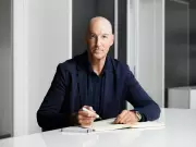 Designer da IWC revela: compra de relógio mecânico é emocional, não racional