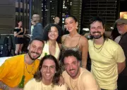 Grupo Versão! toca samba para Dua Lipa em SP e revela proposta musical