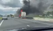 Incêndio em caminhão interdita Anel Viário de Valinhos e causa caos no trânsito