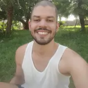 Jovem Paraplegico Após Cirurgia no Coração Reconquista os Movimentos em Caso Raro e Inspirador