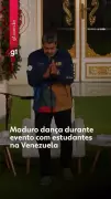 Maduro dança e desafia EUA em evento estudantil na Venezuela