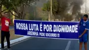 Moradores fecham Avenida dos Africanos em protesto por infraestrutura