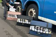 MULHER É PRESA COM MOCHILA E MALAS ABARROTADAS DE CIGARROS CONTRABANDEADOS NO INTERIOR DE SÃO PAULO | Operação Surpreende em Presidente Prudente