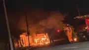 Ônibus incendiado em Vespasiano: criminosos deixam carta com ameaças e aterrorizam população