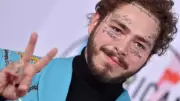 Post Malone encerra disputa judicial pela guarda da filha de 3 anos