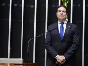 STF determina início da pena de 16 anos para deputado Ramagem