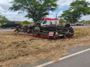 Tragédia no Sertão: Caminhoneiro Perde a Vida em Acidente com Caminhão Capotado em Alagoas