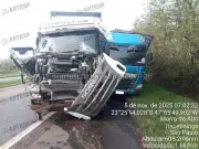 Três Caminhões Se Envolvem em Grave Engavetamento e Interditam Rodovia em Tatuí