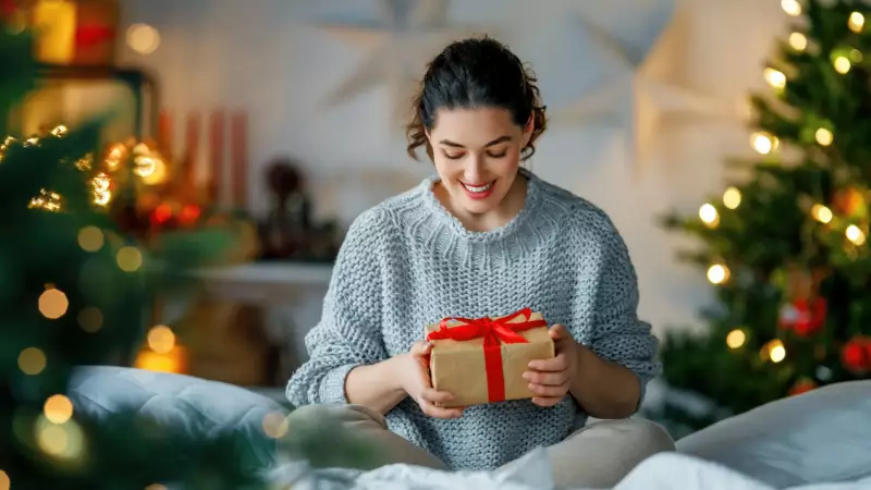 10 Ideias de Presentes de Natal para Solteiros: Práticos e Afetivos