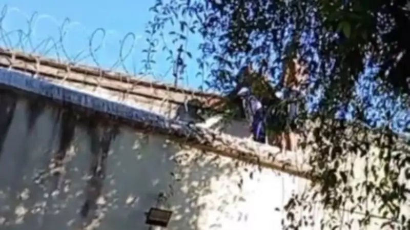 14 menores fogem de centro socioeducativo após rebelião na Ilha do Governador