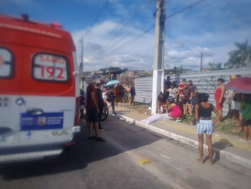 Acidente em Belém: mulher morre e homem fica grave após moto bater em poste