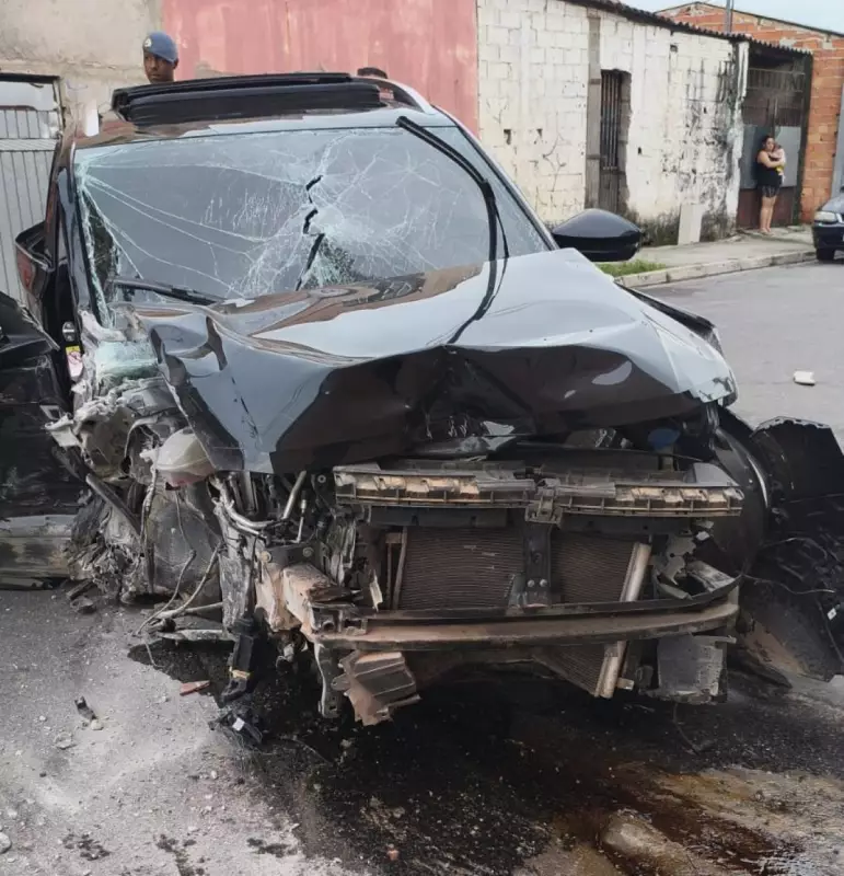 Acidente em Suzano: homem morre após perseguição a moto roubada