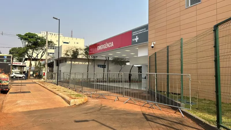 Adolescente de 15 anos tem corte profundo no pescoço após briga em Uberlândia