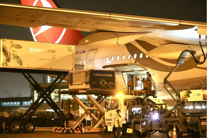 Aeroporto de Guarulhos dá prazo até 2026 para donos recuperarem 17 mil itens