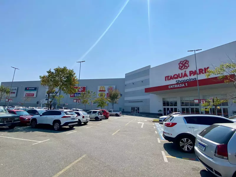 Alto Tietê tem 92 vagas de emprego em shoppings nesta terça-feira